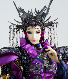 蛻變黑后